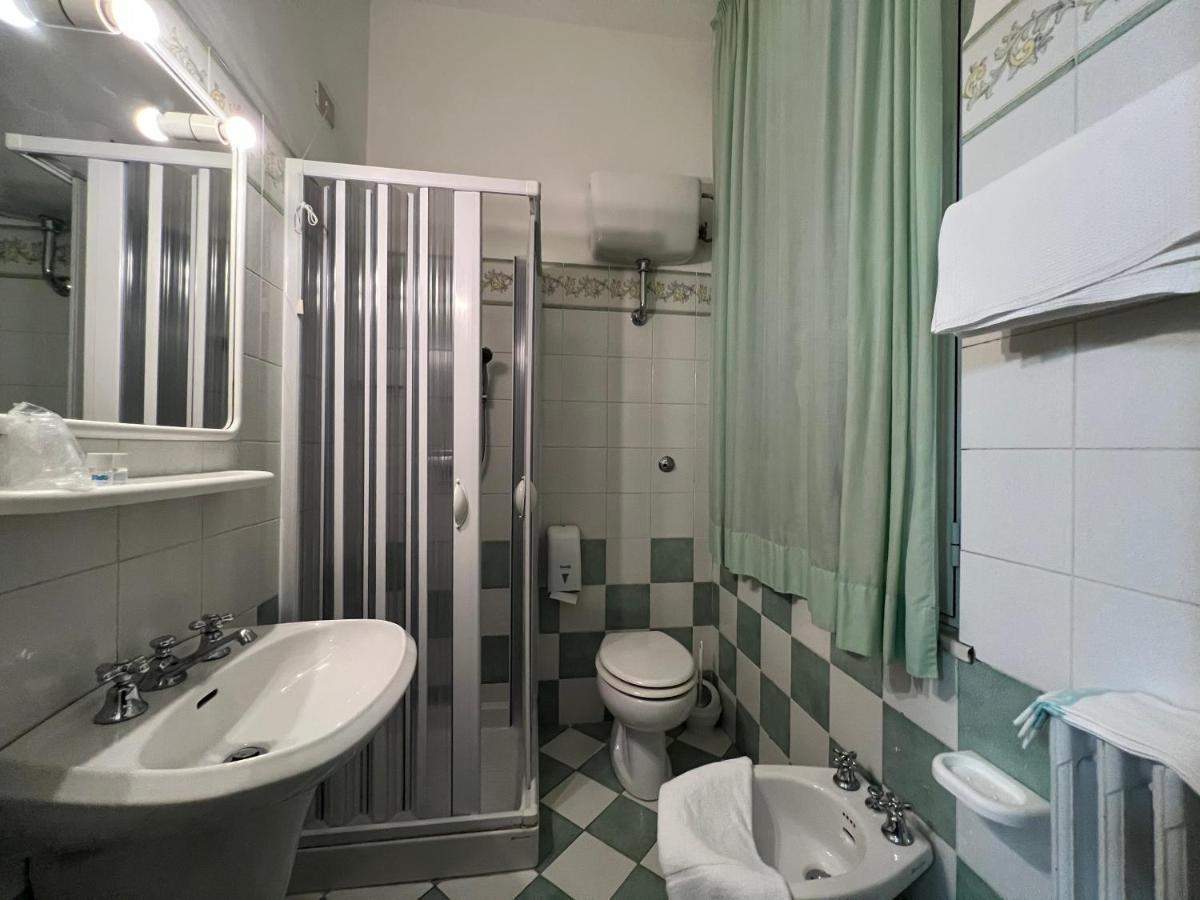 פיזה Hotel Villa Primavera מראה חיצוני תמונה